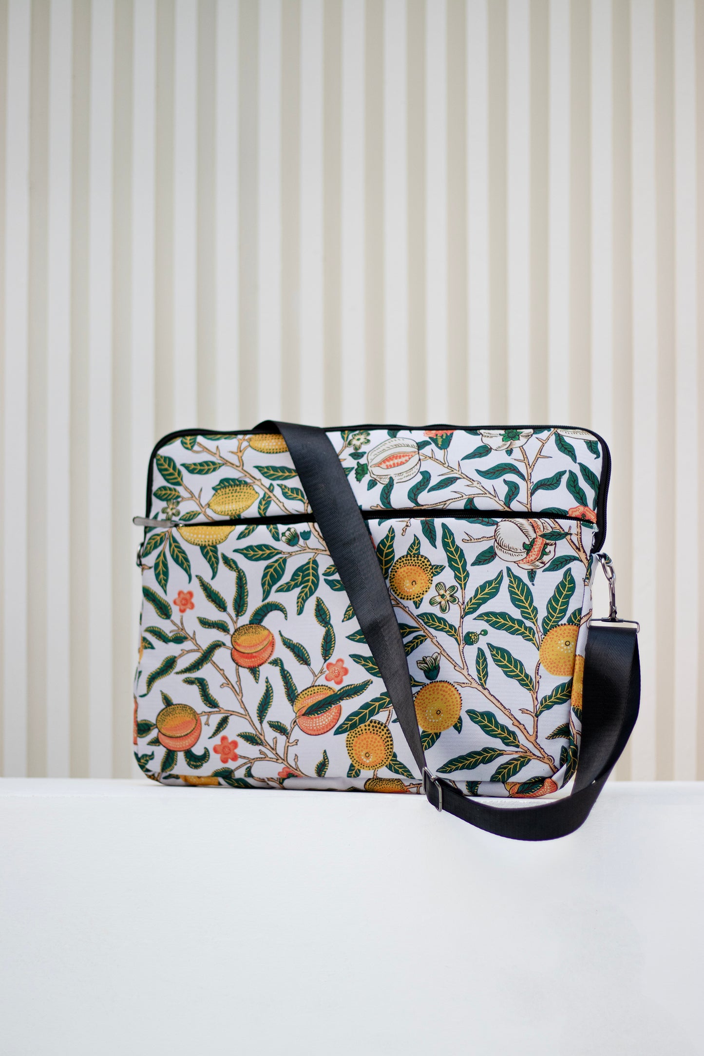 Lemon tree laptop sleeve