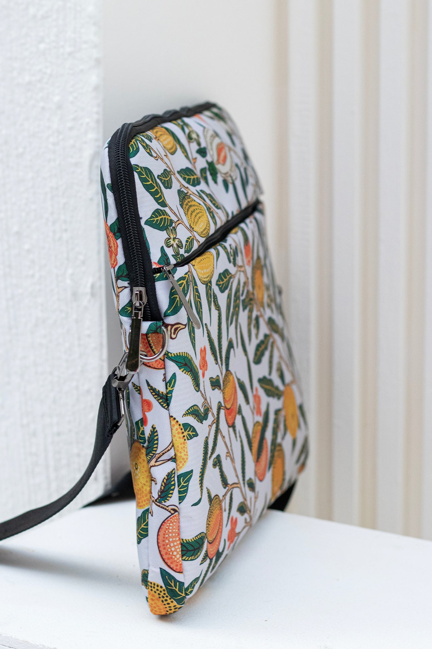 Lemon tree laptop sleeve