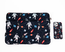 Load image into Gallery viewer, Space Laptop Sleeve - Qcase Store | Everyday Case
